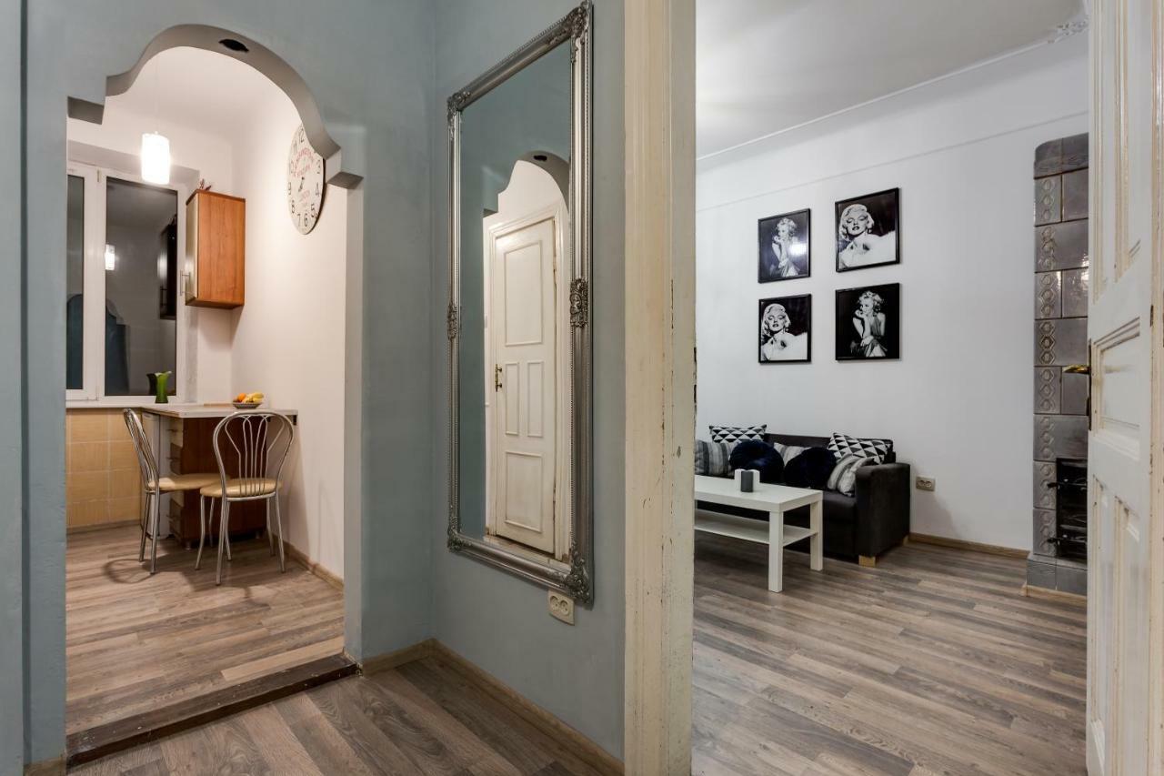 Apartment On Sharanevycha Lemberg Exterior foto